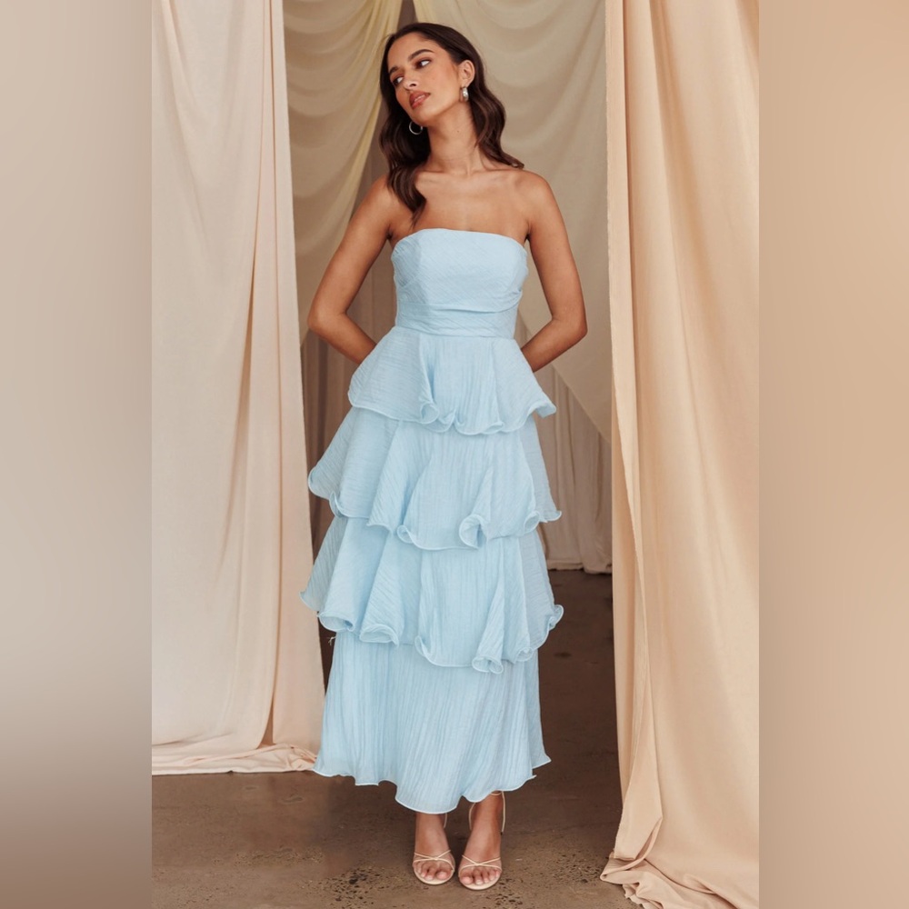 Giavana Strapless Layered Midi Dress Pale Blue - Selfie Leslie